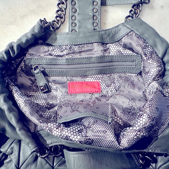 RARE, BETSEY JOHNSON, WHIP & STUDS TOTE. NEW - Picture 5 of 13